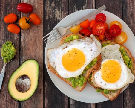 Няколко храни и напитки, заради които огладнявате повече