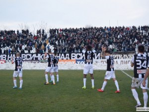 Локо пусна билетите за мача с Берое