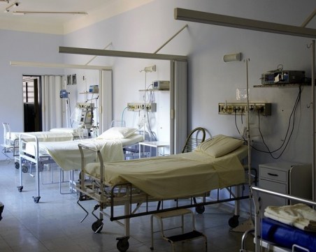 Абсурд: Онкодиспансерът в Пловдив няма да лекува с нови лекарства и терапии ВИДЕО