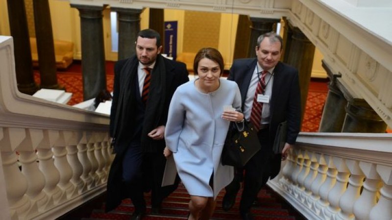 КЕВР няма право да спре сделката на Гинка Върбакова с ЧЕЗ