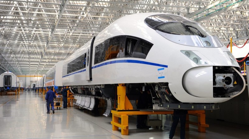 Влак на бъдещето премина успешен тест в Китай