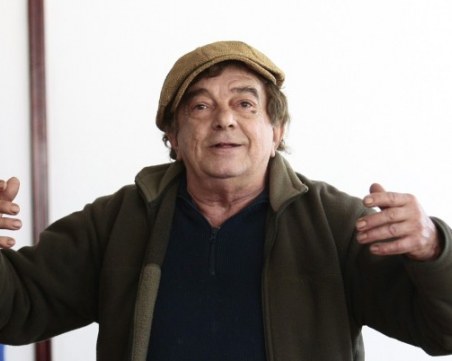 Близки и приятели се прощават с бате Николай днес