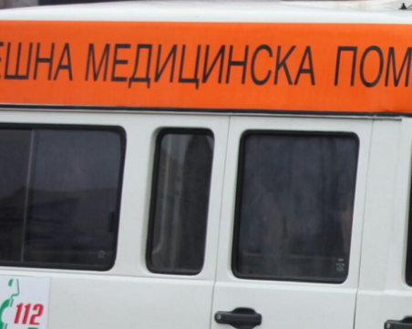 Трима мъже и бебе пострадаха при катастрофа на магистралата