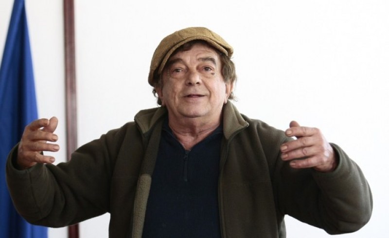 Близки и приятели се прощават с бате Николай днес