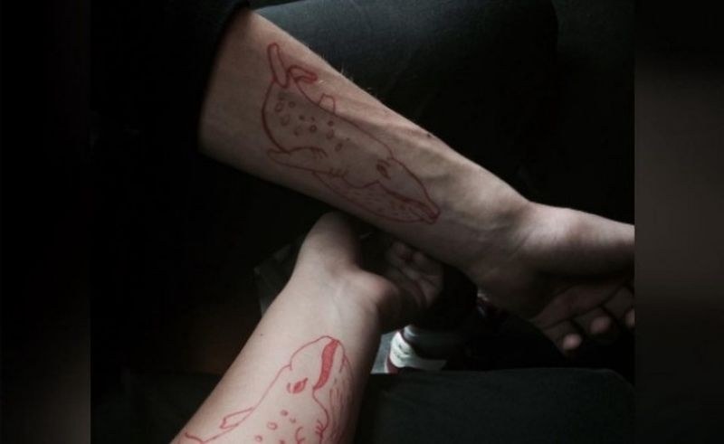 Ученик се самоуби с пушката на баща си, подозират опасната игра “Син кит“