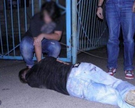 Двама с качулки пребиха пловдивчанин насред улица в центъра