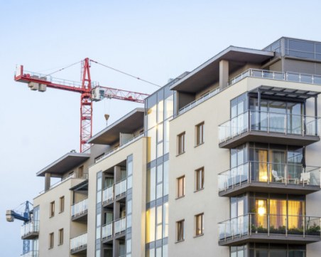 Как да се облагодетелстваме от поскъпването на имотите, без да купуваме такъв?