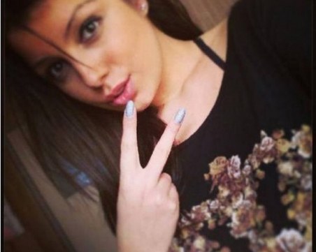 Красивата Теди си отиде от този свят само дни след тежка диагноза СНИМКА