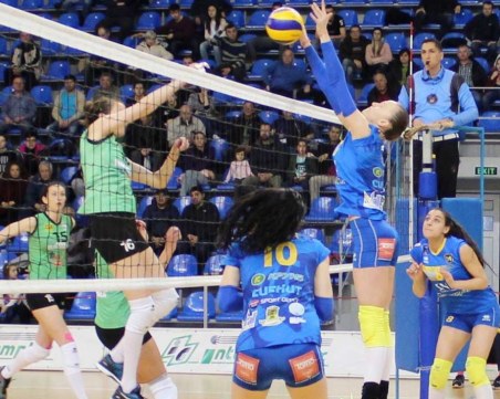 Марица на победа от пореден финал