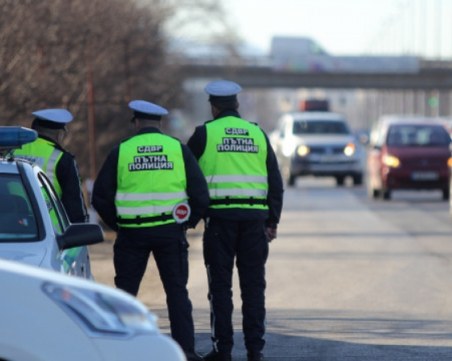 Новите камери на КАТ ще следят за джигити с лазер