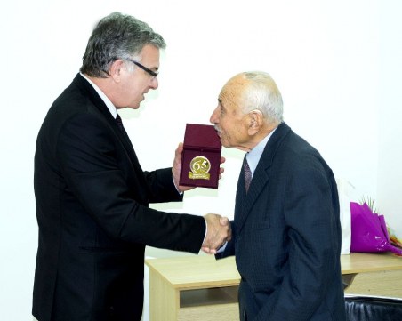 Пловдивски професор отбеляза 100-годишен юбилей СНИМКИ