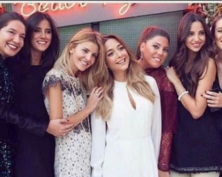 Само дами от светския елит на Истанбул са загиналите при самолетна катастрофа в Иран