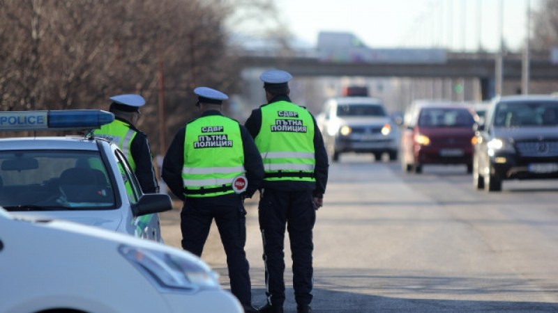 Новите камери на КАТ ще следят за джигити с лазер