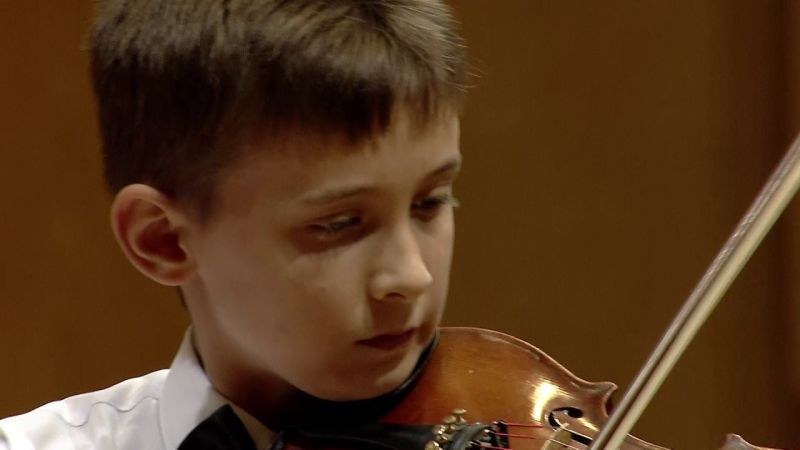 13-годишен пловдивски цигулар спечели стипендията “Мидори“ на Общество Нота Бене