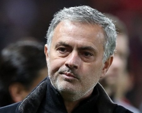 Моуриньо със странен коментар след отпадането на Юнайтед