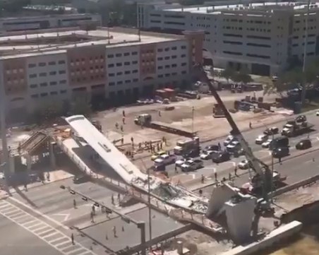 Пешеходен мост се срути в Маями, има загинали ВИДЕО