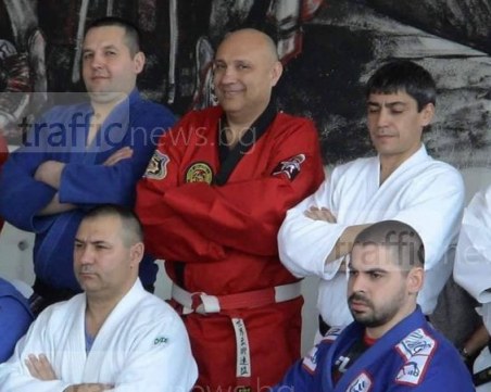 Внезапно почина началникът на полицията в Брезово СНИМКИ