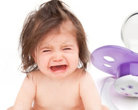 Внимание! Отровни биберони и канцерогенни играчки плъзнаха на пазара