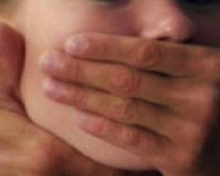 Дядо блудствал с внучката си в Първомай