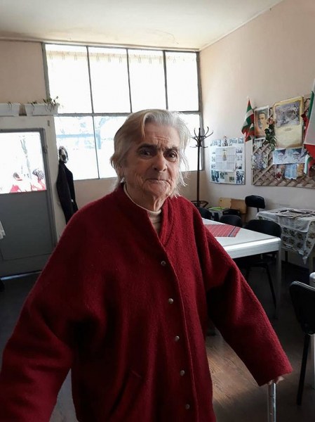 Заплашват 85-годишната Венета от Пловдив: Брой пари, или синът ти отива в затвора