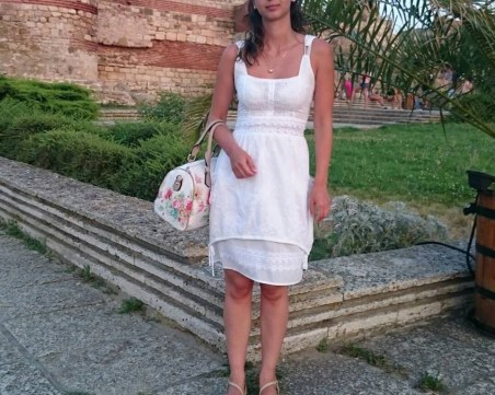 Близки се простиха с убитата в Пловдив Илияна