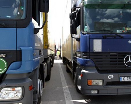 Кмет заряза цяло село, стана тираджия в чужбина