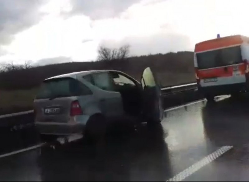 Тежка катастрофа на магистрала Тракия между Пловдив и София ВИДЕО