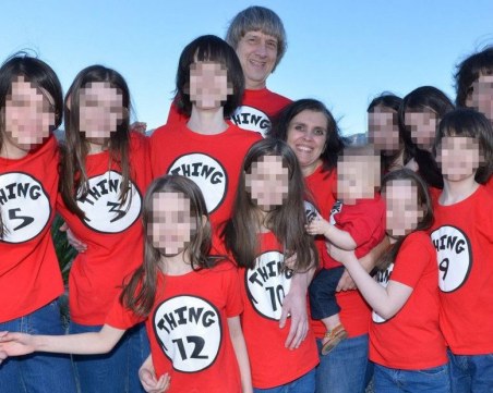 Какво се случи с 13-те деца, държани в плен от родителите си? СНИМКИ