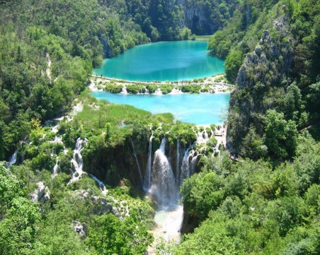 Туристка загина, докато си прави селфи в Хърватия