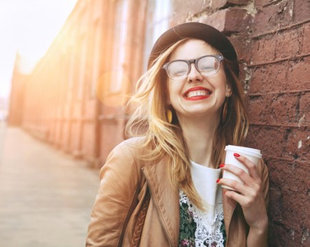 Всички щастливи хора имат празник днес