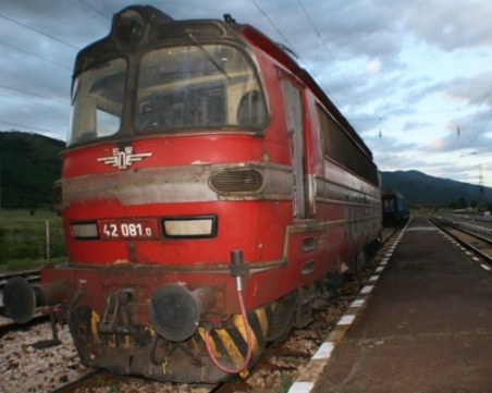 Тежък инцидент: влак прегази мъж в Монтанско