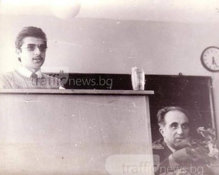 Познавате ли този вип българин? Помислете пак, знаете кой е СНИМКА