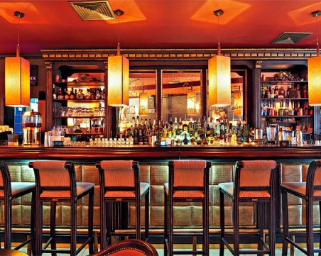 Само 15% от заведенията у нас плащат авторски право