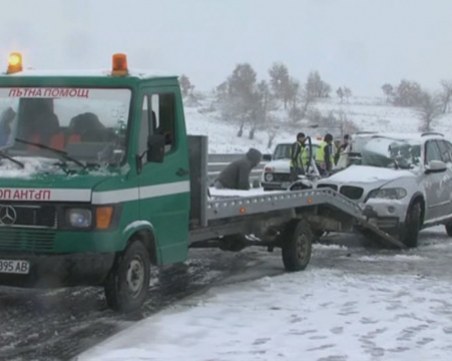 Задръствания и катастрофи на пътя за Гърция