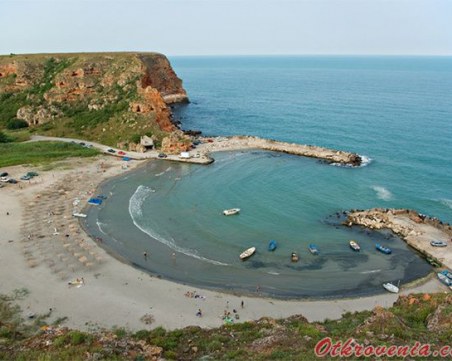 Дават един от най-красивите ни плажове на концесия