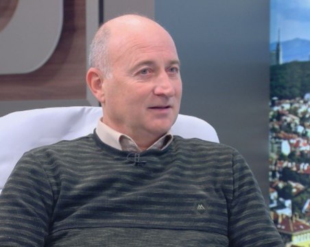 Ексшефът на ДАИ, който вкара служителите си в затвора, осъди Автомобилната администрация