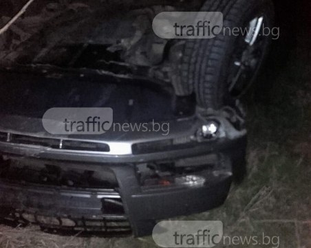 Меле край Сопот! Кола се преобърна на таван, мъж е  загинал намясто