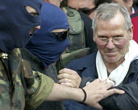 Едни от най-търсените италиански мафиоти си променил лицето в... България