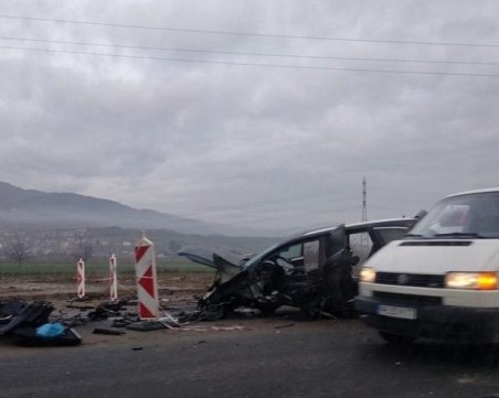 Жена и дете са в болница след мелето край Пловдив СНИМКИ