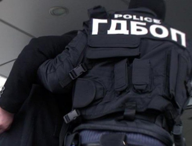 ГДБОП погна служители на НАП, задържани са над 10 души