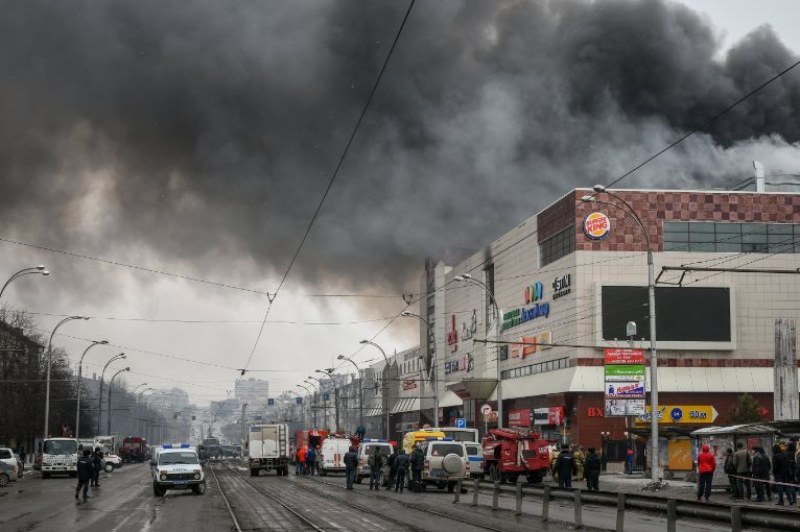 Обявиха три дни траур в Кемерово, 1 милион рубли за семействата на загиналите