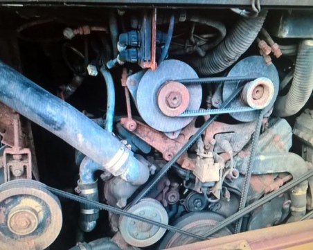 Заподозряха тийнейджъри за кражба от автобуси в Куклен