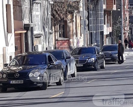 Докога да ги търпим? СНИМКИ