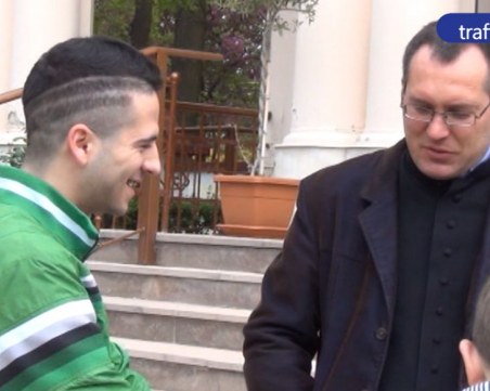 Да срещнеш папата в Пловдив - историята на младеж от Раковски ВИДЕО