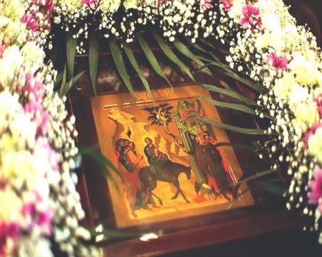 Какво се слага на трапезата на Цветница?