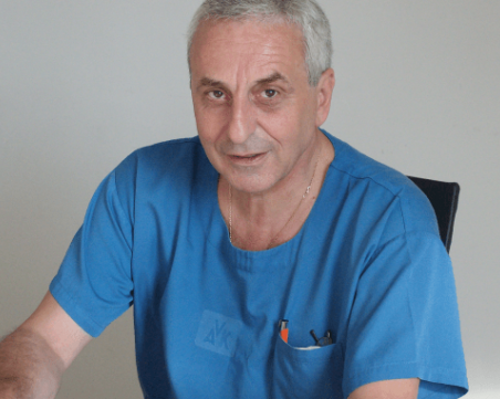 Задържаха управителя на карловската болница с над 2 промила алкохол ВИДЕО