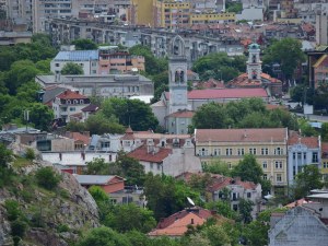 Пролет днес в Пловдив, април обаче носи изненади