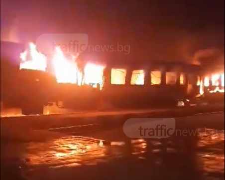 Пътниците разказват за огнения ад във влака за Бургас, евакуирали се бързо СНИМКИ и ВИДЕО