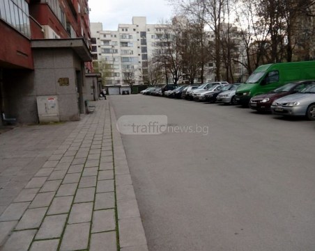 Психично болен мъж нападна момичета в Пловдив, виждал 