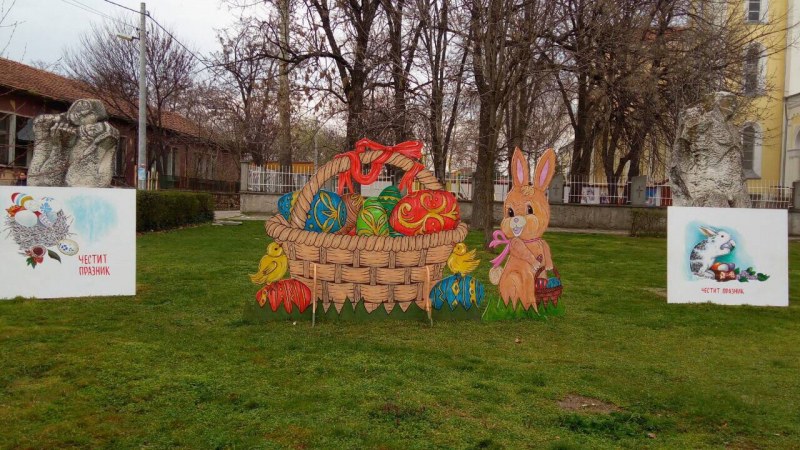 Католиците в Раковски се готвят да посрещнат Великден СНИМКИ